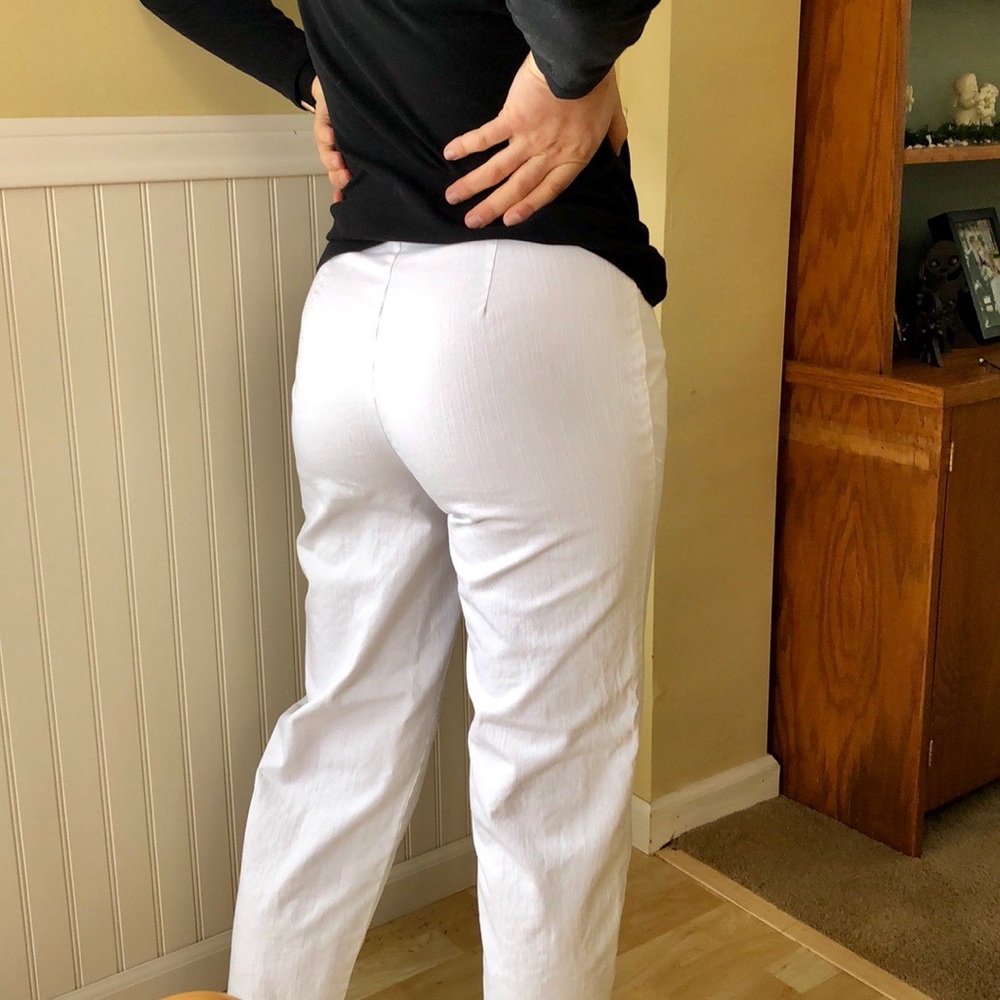 Christopher and Banks White High-Waisted Jeans - Picture 3 of 7